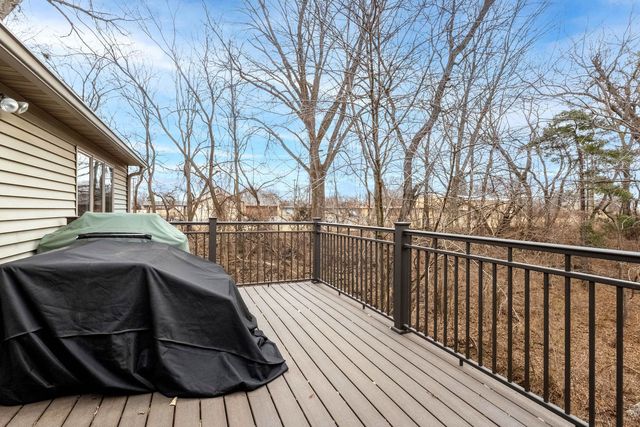 2140 31ST Avenue, Rock Island, IL 61201