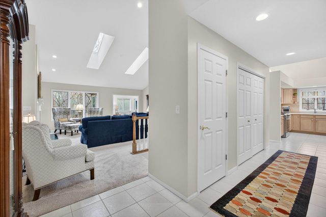 2140 31ST Avenue, Rock Island, IL 61201