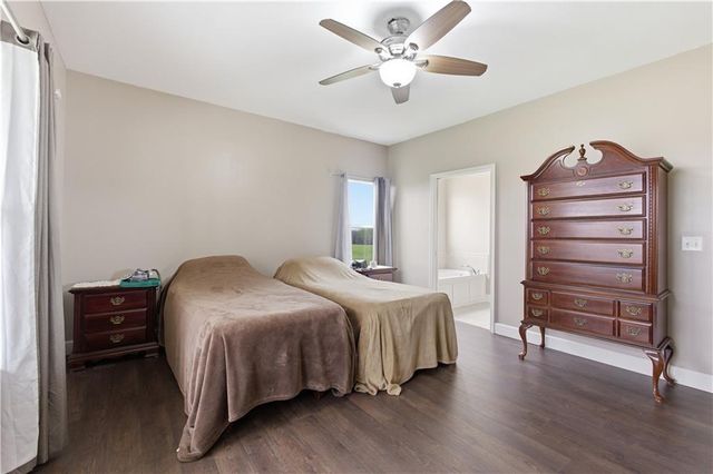 865 NW 1901st Road, Lone Jack, MO 64070