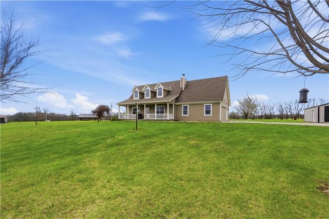 865 NW 1901st Road, Lone Jack, MO 64070