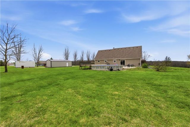 865 NW 1901st Road, Lone Jack, MO 64070
