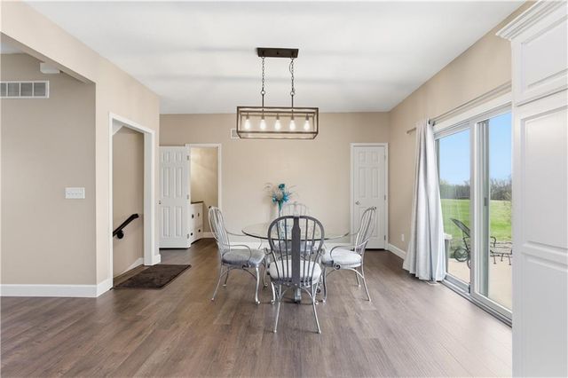 865 NW 1901st Road, Lone Jack, MO 64070