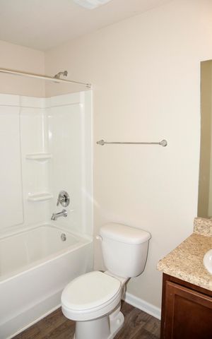 643 Earl Godwin Road, Freeport, FL 32439