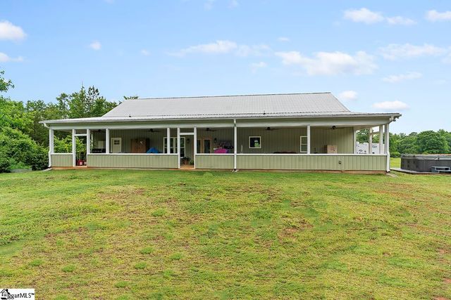 889 Murdock Road, Due West, SC 29639