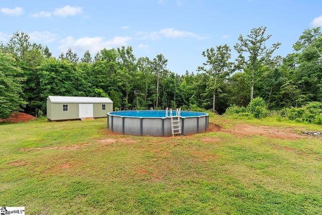 889 Murdock Road, Due West, SC 29639