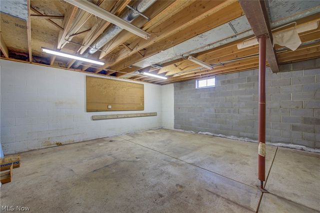37888 N Doovys Street, Avon, OH 44011