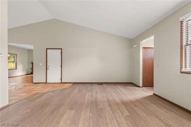 37888 N Doovys Street, Avon, OH 44011