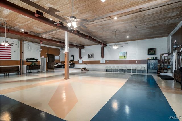 14948 TOWNSEND, Moundville, AL 35474
