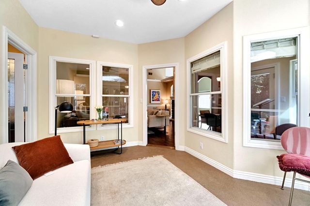 1828 N Orangewood Avenue, Clovis, CA 93619