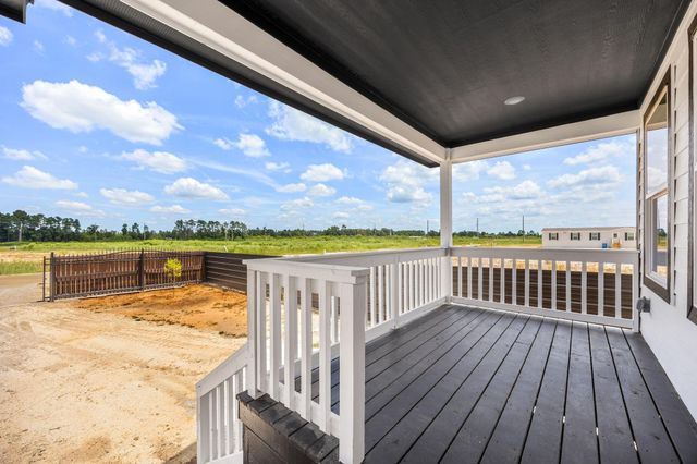 87 Road 592004, Cleveland, TX 77327