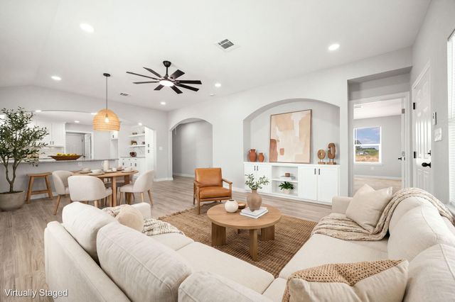 87 Road 592004, Cleveland, TX 77327