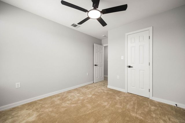 87 Road 592004, Cleveland, TX 77327
