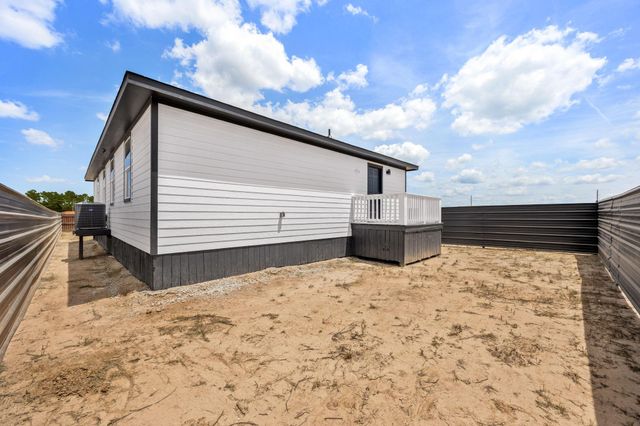 87 Road 592004, Cleveland, TX 77327