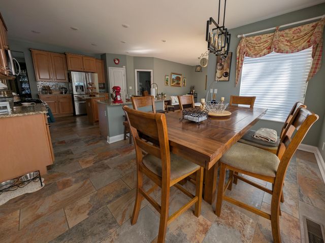 1049 Swale Court, Union, KY 41091