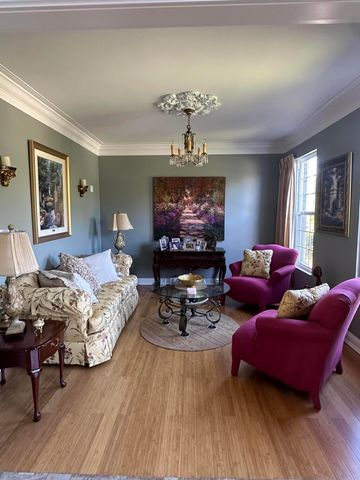 1049 Swale Court, Union, KY 41091