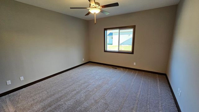 3106 Zuni Way NW, Anoka, MN 55303