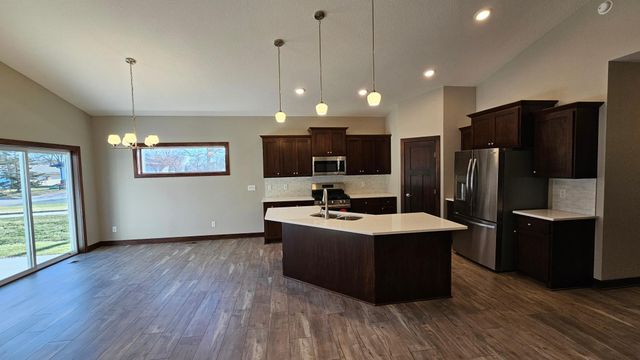 3106 Zuni Way NW, Anoka, MN 55303