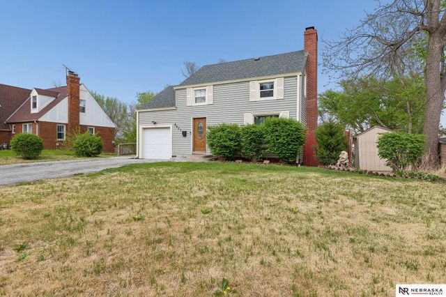 6623 N 31st Avenue, Omaha, NE 68112