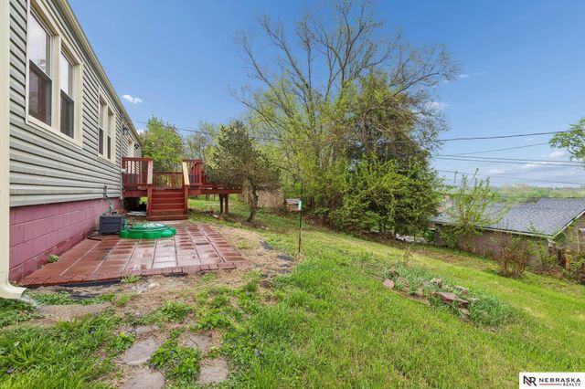 6623 N 31st Avenue, Omaha, NE 68112