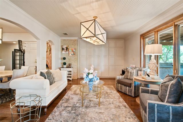 2749 Summit Avenue, Stephenville, TX 76401