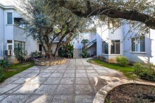 1014 E Carson, Long Beach, CA 90807