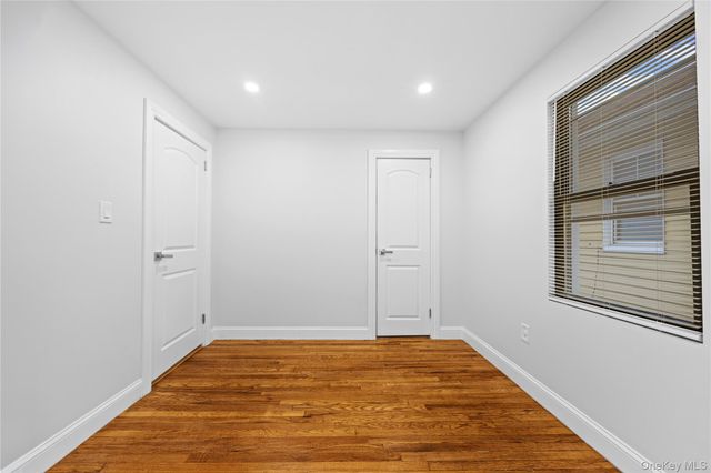 2054 Saint Paul Avenue, Bronx, NY 10461