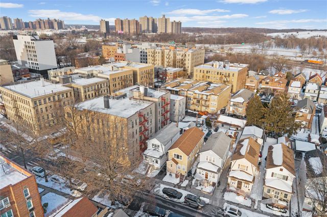 2054 Saint Paul Avenue, Bronx, NY 10461