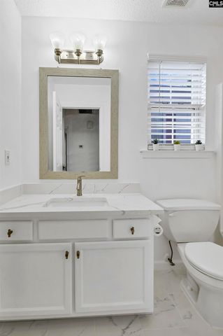 9 Twin Oaks Circle, Columbia, SC 29209