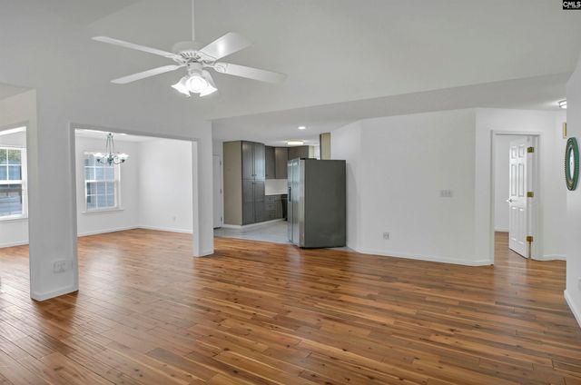 9 Twin Oaks Circle, Columbia, SC 29209