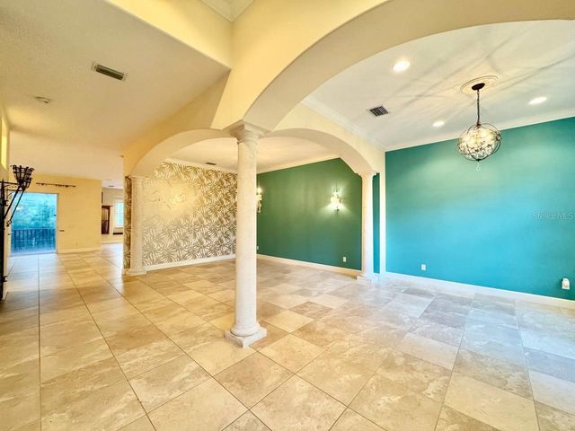4620 W BROWNING AVENUE, Tampa, FL 33629