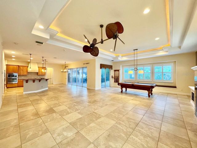 4620 W BROWNING AVENUE, Tampa, FL 33629