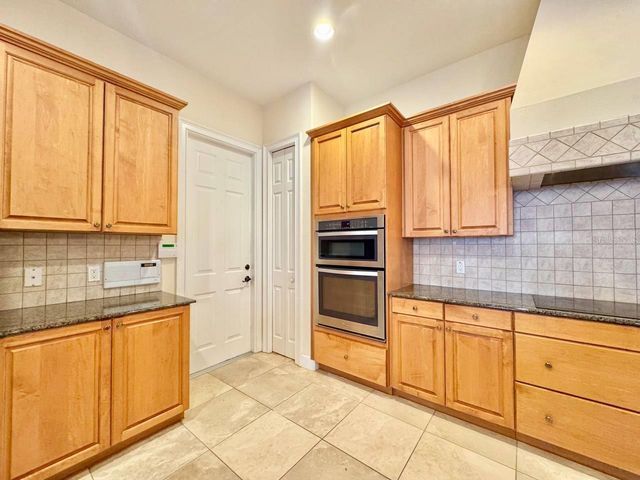 4620 W BROWNING AVENUE, Tampa, FL 33629