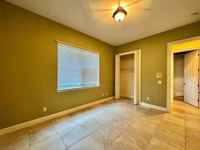 4620 W BROWNING AVENUE, Tampa, FL 33629