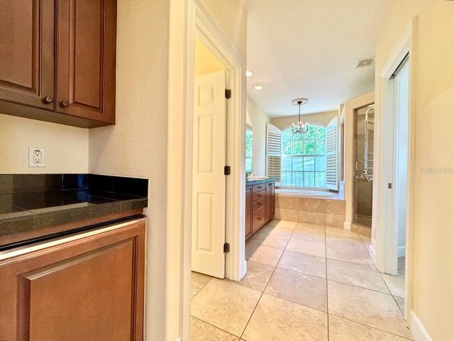 4620 W BROWNING AVENUE, Tampa, FL 33629