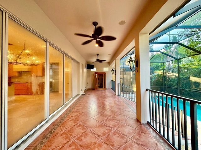 4620 W BROWNING AVENUE, Tampa, FL 33629