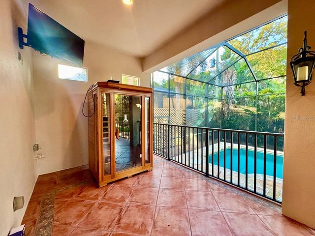 4620 W BROWNING AVENUE, Tampa, FL 33629