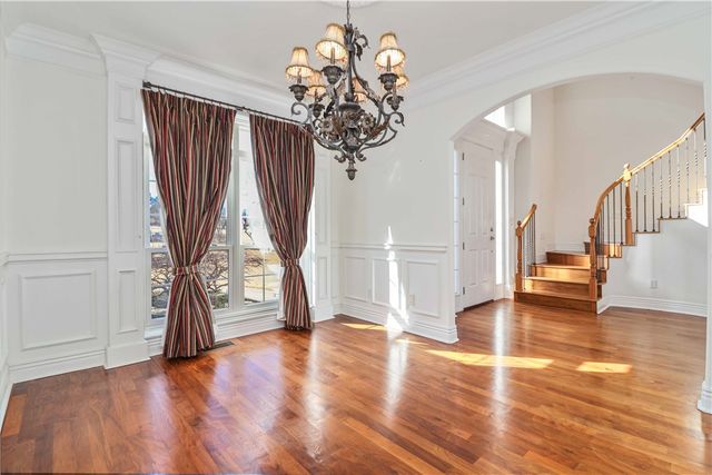 645 N Riding Ridge Lane, Fayetteville, AR 72704