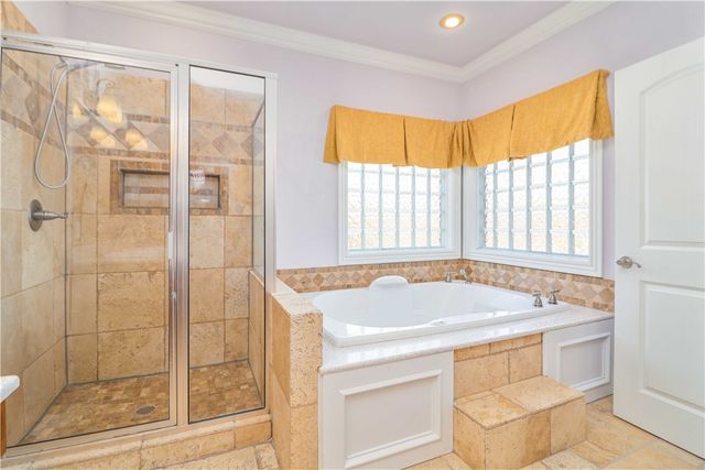 645 N Riding Ridge Lane, Fayetteville, AR 72704