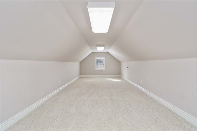 645 N Riding Ridge Lane, Fayetteville, AR 72704