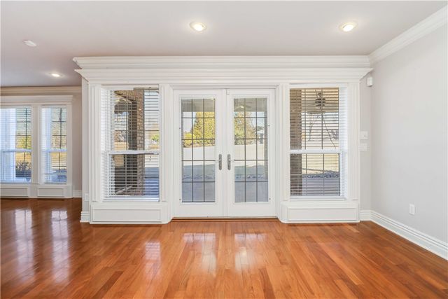 645 N Riding Ridge Lane, Fayetteville, AR 72704