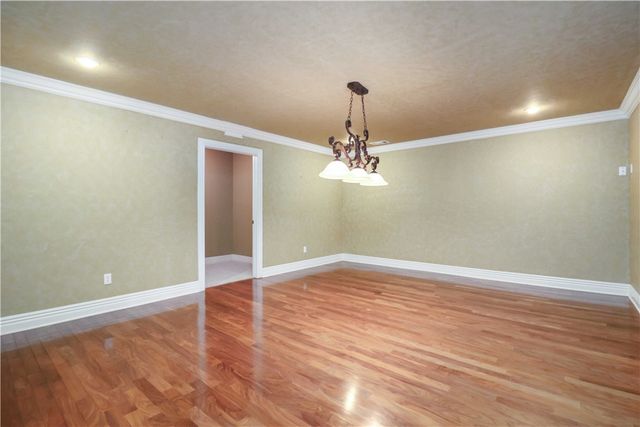 645 N Riding Ridge Lane, Fayetteville, AR 72704