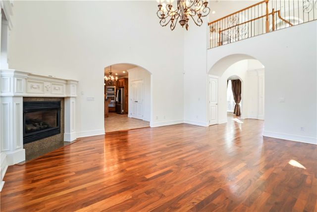 645 N Riding Ridge Lane, Fayetteville, AR 72704