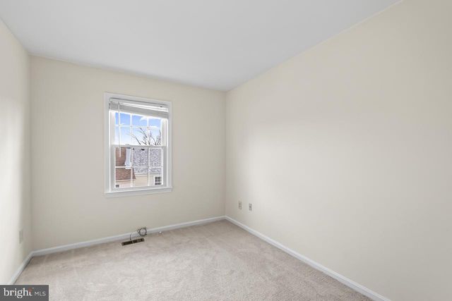 7937 EDINBURGH DR, Springfield, VA 22153