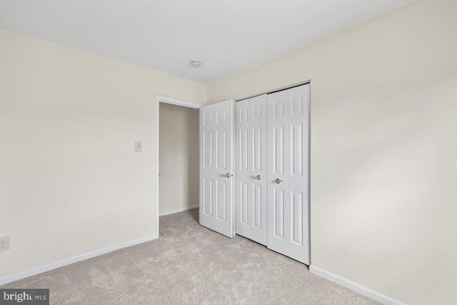 7937 EDINBURGH DR, Springfield, VA 22153