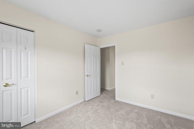 7937 EDINBURGH DR, Springfield, VA 22153