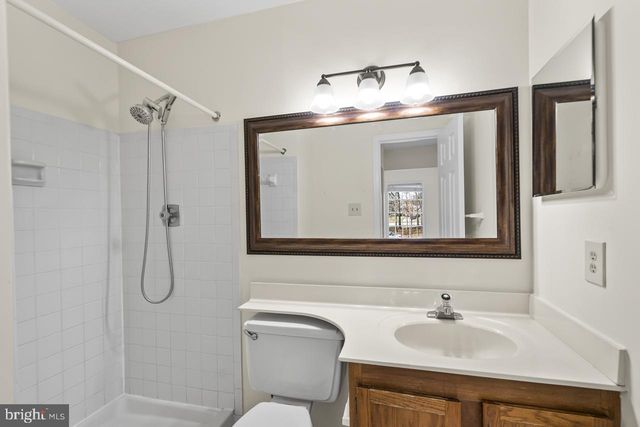 7937 EDINBURGH DR, Springfield, VA 22153