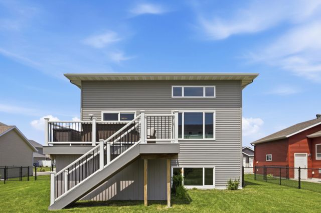 1207 Southwood Drive, Dilworth, MN 56529