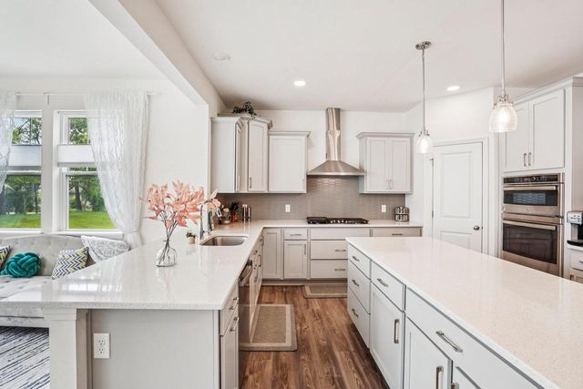 2319 Lonnie Lane, Sun Prairie, WI 53590