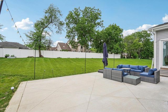 2319 Lonnie Lane, Sun Prairie, WI 53590