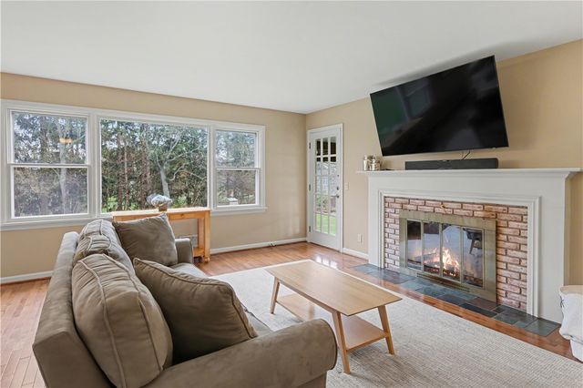 91 Skyview Lane, Penfield, NY 14625